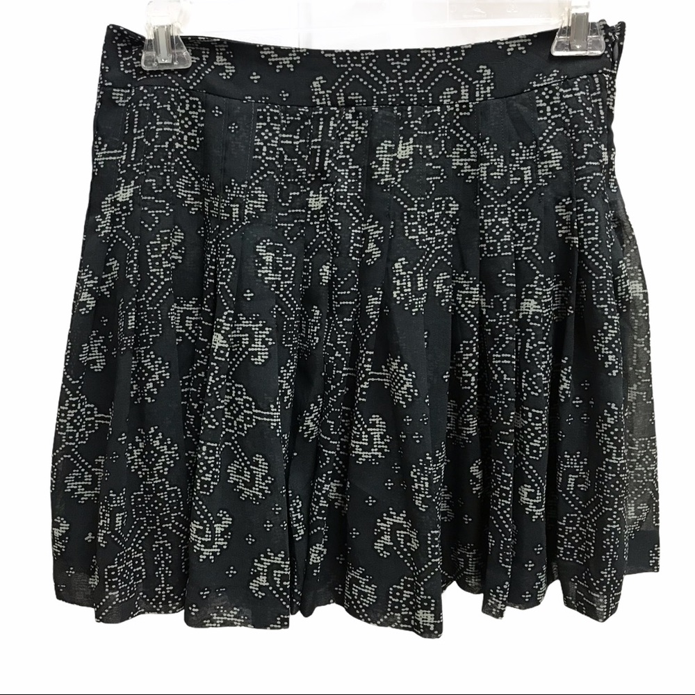 Gap Skirt